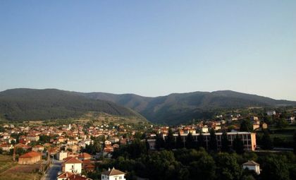 Свлачище тръгна към къщи в село Павелско