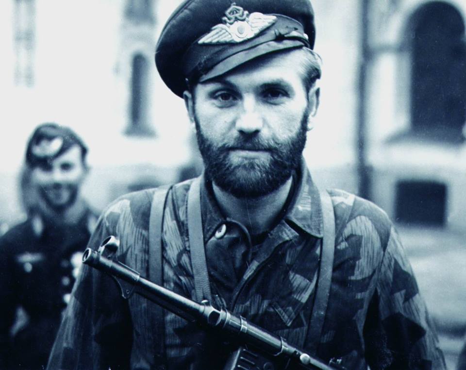 ЕДНА ИСТОРИЯ НАПИСАНА С КРЪВ И ГЕРОИЗЪМ !