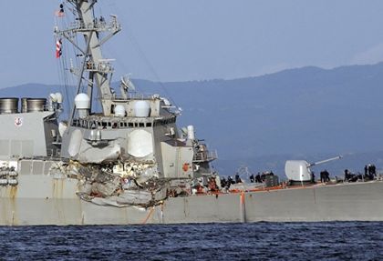 Намериха телата на загиналите моряци от американския разрушител