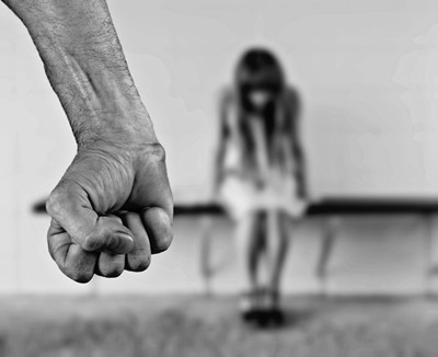 15-годишна се оплака, че изнасилена. Мъжът: Тя доброволно дойде