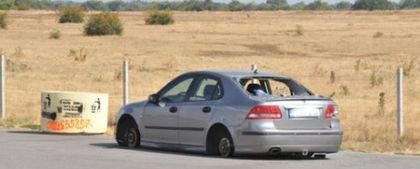 На АМ "Тракия" : Свирепи автоджамбази оглозгаха аварирала кола, докато собственикът й търсел помощ (СНИМКИ)