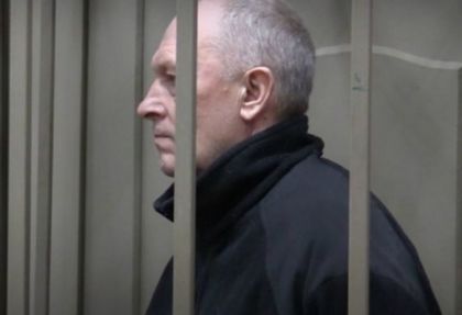 Учител по бални танци насилвал сексуално малките си ученички