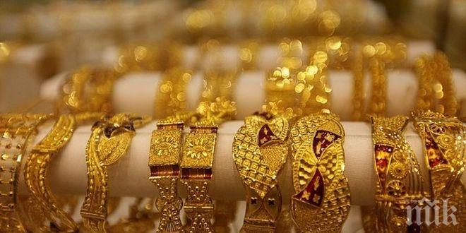 Тарикат пробва да пробута фалшиво злато в две заложни къщи