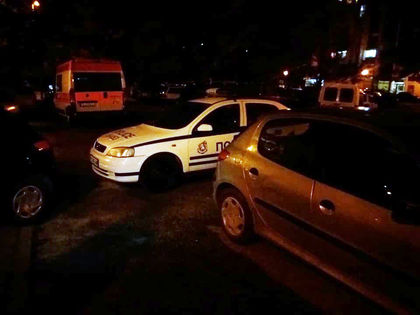 СНИМКИ: Патрулка блокира автомобила на жена в Тракия! Казусът е сложен СНИМКИ