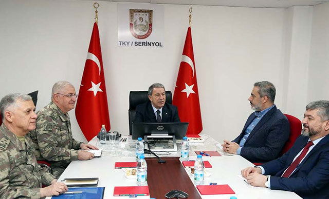 Anadolu Agency: Турският министър на отбраната се срещна с американски сенатор в Анкара