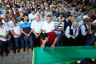 Най-малко половината жертви от нападението в Газиантеп са деца