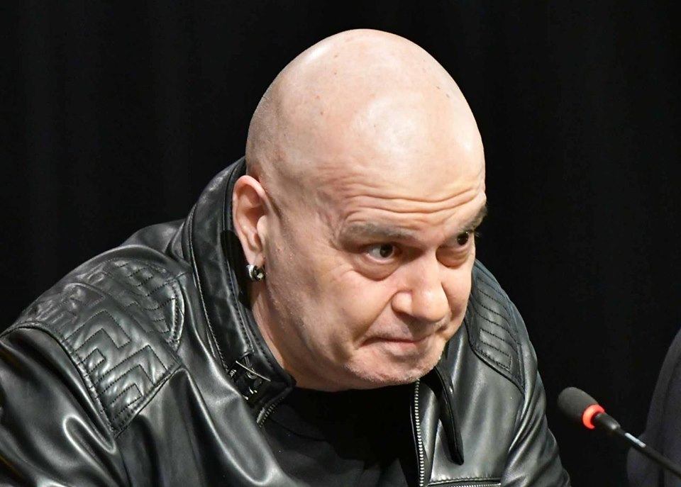 "Няма такава държава" ще се бори в държавата да има: По-малко депутати, мажоритарен вот…