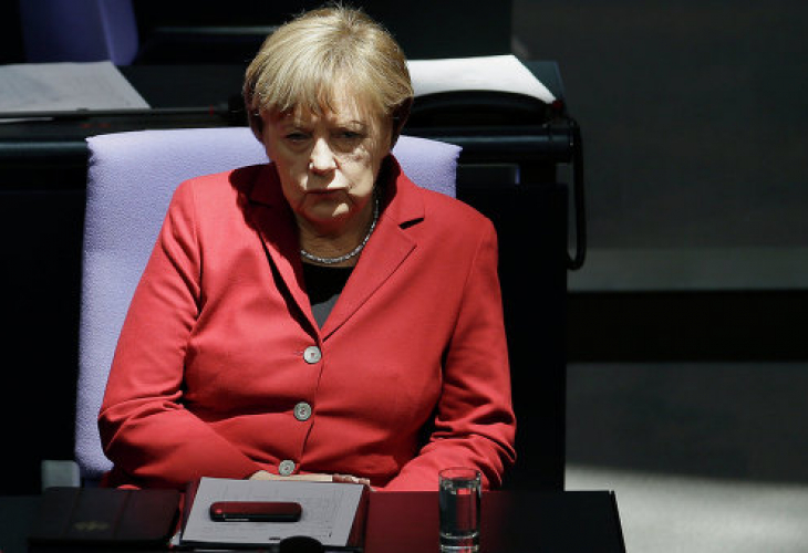 Меркел спечели евровота в Германия, но...