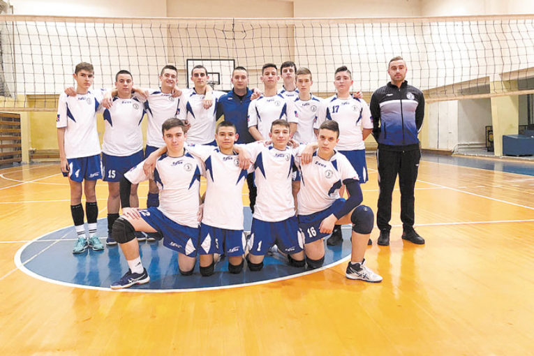 Волейболните кадети на Благоевград и Сандански прескочиха зоналното първенство в регион „Струма“