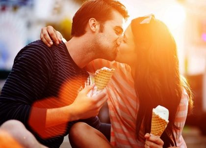 7 страни, в които целувките са забранени