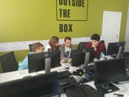 Бургас: 16 отбора взеха участие в тазгодишния пролетен Хакатон