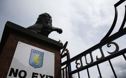 Продажбата на Астън Вила пропадна