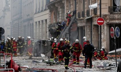 Повдигнаха обвинение на жената, предизвикала пожара в Париж