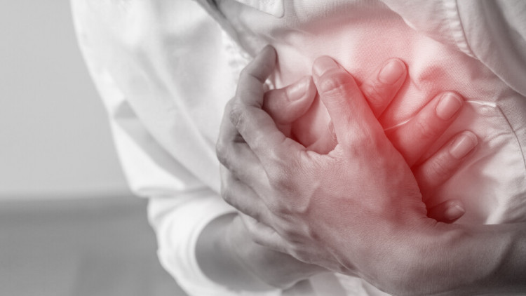 Лекар от Спешна помощ показа как изглежда кардиограмата на пациент по време на тежък инфаркт