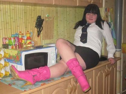 Те искаха да бъдат секси, но се превърнаха в истински карикатури (СНИМКИ)