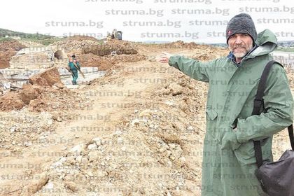 Направиха бетонни постаменти за преместването на гробницата и пещите от разкопките на АМ „Струма” край Покровник