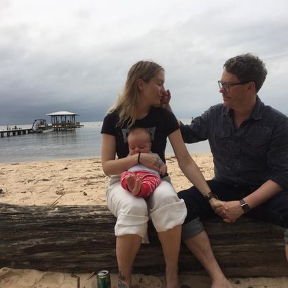 The Independent: Забраняват на бебе, родено във Лондон от двама родители с право на постоянно пребиваване, да живее във Великобритания