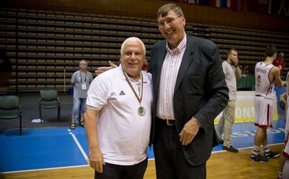 Глушков: Сега е моментът да помислим сериозно за младите