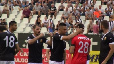 Сълзи в очите на Илко Пиргов преди първия съдийски сигнал (PlovdivDerbyTV)