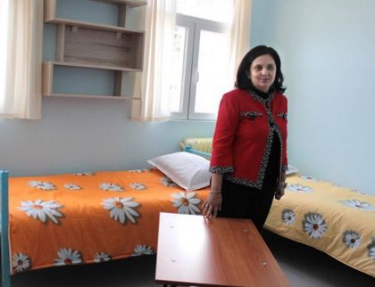 Следствието привлече служебен министър