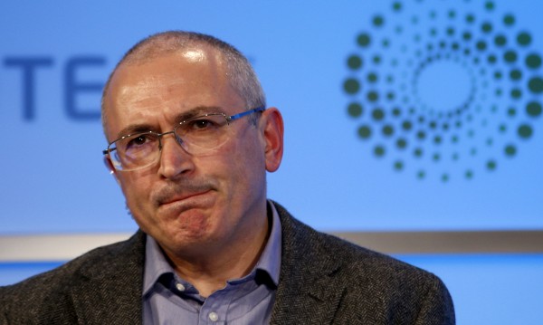 Москва зове: Върнете ни Ходорковски!