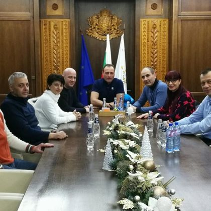 Председателят на ПГ на ПП ГЕРБ Цветан Цветанов се срещна с кмета на Банско Георги Икономов