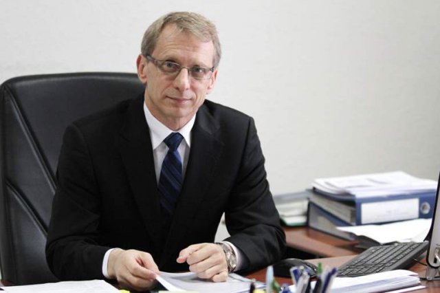 ГЕРБ избира между трима професори за министър на образованието (СНИМКИ)