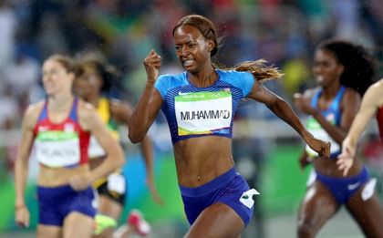 Американка грабна титла на 400 с препятствия
