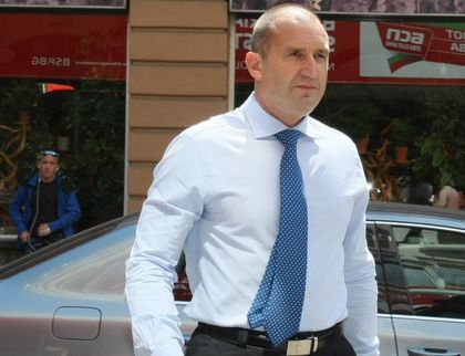 Радев: Номинацията от БСП за мен е висока чест