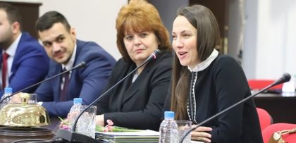 Ева Майдел: Страховете от приемането на еврото са необосновани