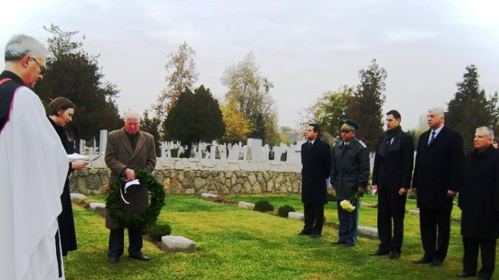 Възпоменателна церемония на Британските гробища в Пловдив