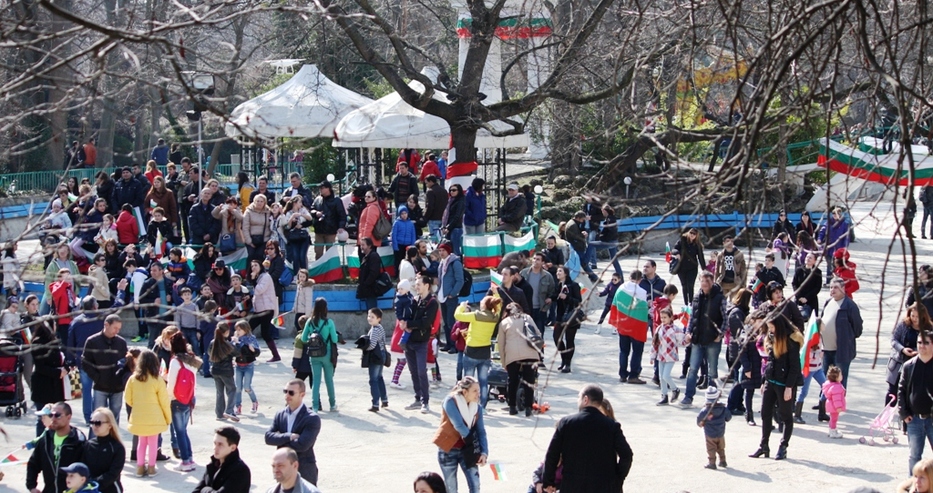 Богата програма за 3 март във Варна! Вижте всички събития и подробности за празника тук