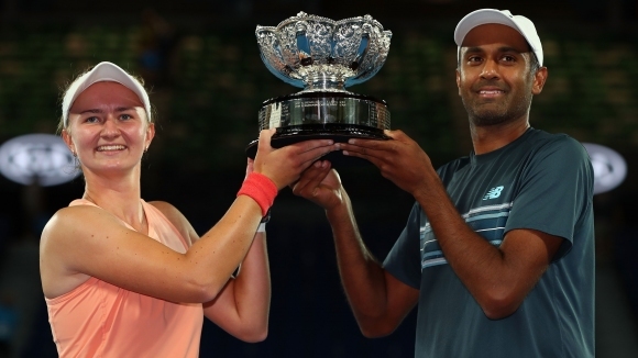Рам и Крейчикова триумфираха на смесени двойки в Australian Open