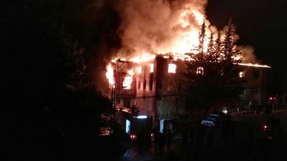 Пожар лумна в пловдивски автосервиз