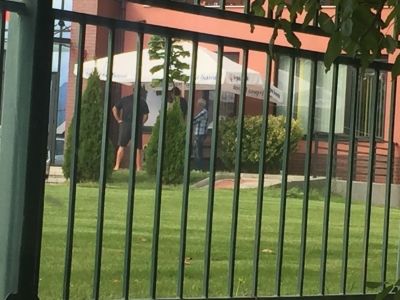 Със СНИМКА в PD: Мениджърът на Мапуку в Коматево! Палийски отказа коментар!