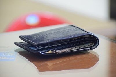 Две деца, едното само на 6 години, крадат портфейли в Балчик