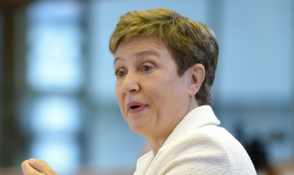 Европарламентът назначава 35 въоръжени да го пазят