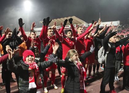 Популярно издание с изумителни кадри за ЦСКА (ВИДЕО)