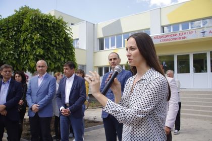 Европейски избори 2019: Ева Майдел в Стамболийски: С парите от Европа подобряваме качеството на живота в по-малките общини