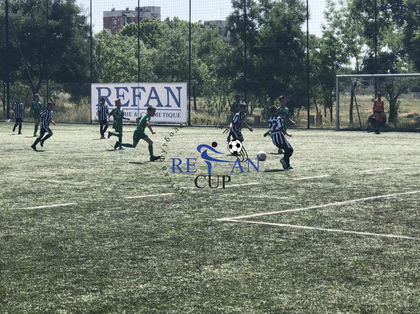 Фаворитите с победи в първата половина от втория ден на "Refan Cup" (СНИМКИ)