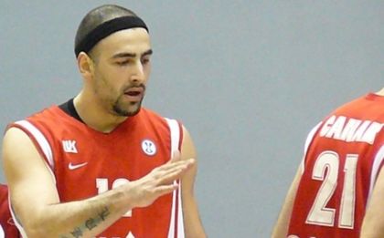 Баскетболист с бг-паспорт съди полицията в Ню Йорк