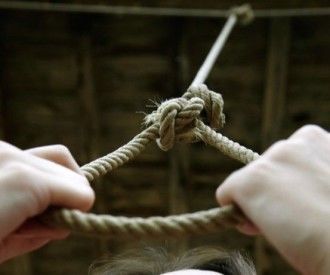 Трагедия в Асеновград! Цигарен бос се самоуби