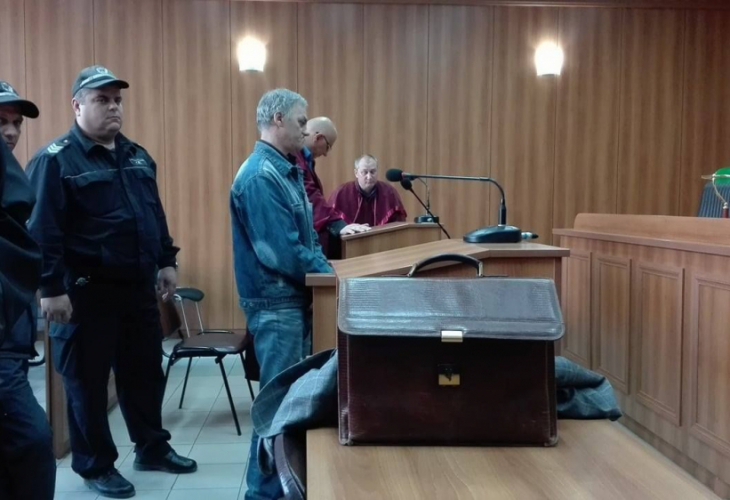Пак сага в пловдивския съд: Топ адвокат опитва да предизвика пожар в дома си, за да оневини клиента си