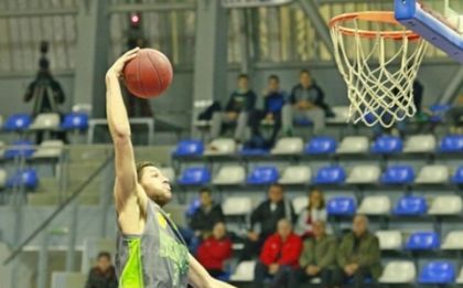 Берое завърши перфектно първата фаза на Балканската лига
