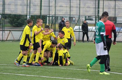 Ботев елиминира Берое след драма в Коматево!