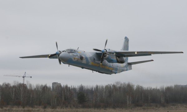 Русия и Украйна на нокти заради самолет над Черно море