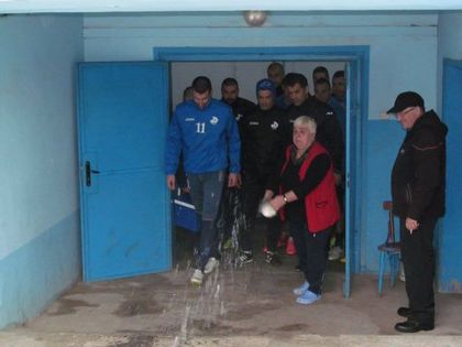 Голово шоу в първата контрола на Дунав