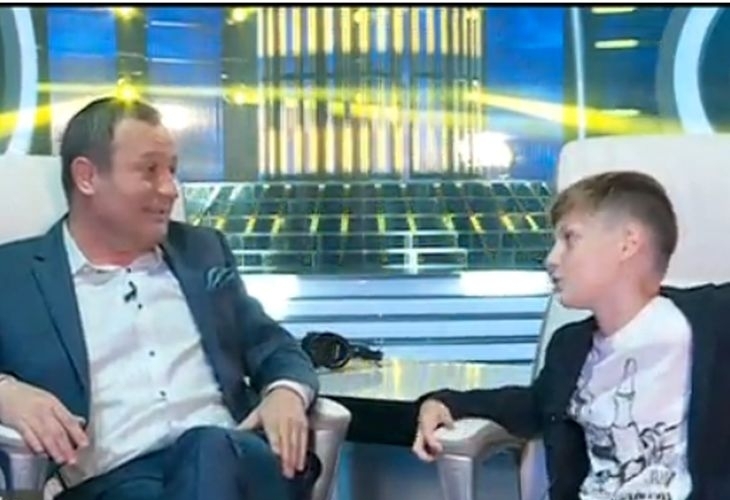 Синът на Димитър Рачков продъни ефира: Някакви идиоти пишат, че татко съди мама!