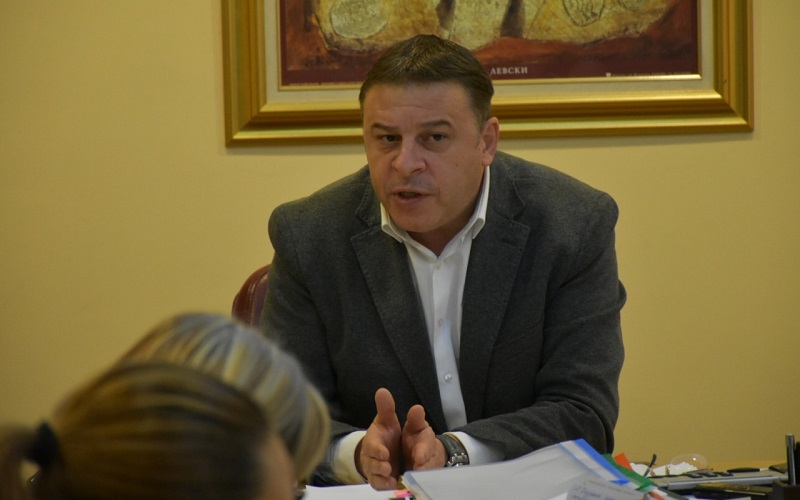 Кметът на Благоевград д-р Атанас Камбитов: Отбелязваме един от големите християнски празници - Богоявление, пожелавам здраве, благоденствие и щастие