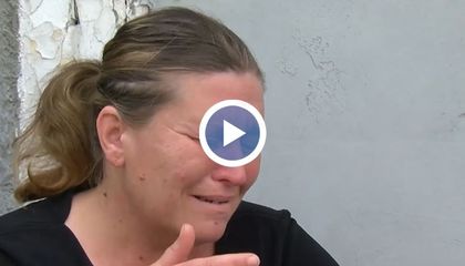 Майка и трите ѝ деца от Русе остават на улицата